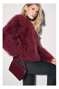 Sk&oacute;rzana torebka damska w kolorze bordowym