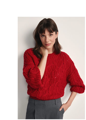 Czerwony sweter damski z domieszką wełny