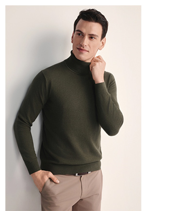Sweter męski z golfem w kolorze khaki