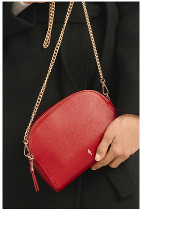 Mała czerwona torebka damska