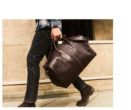 Brązowa skórzana torba podróżna