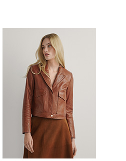 Skórzana krótka kurtka damska w kolorze camelu