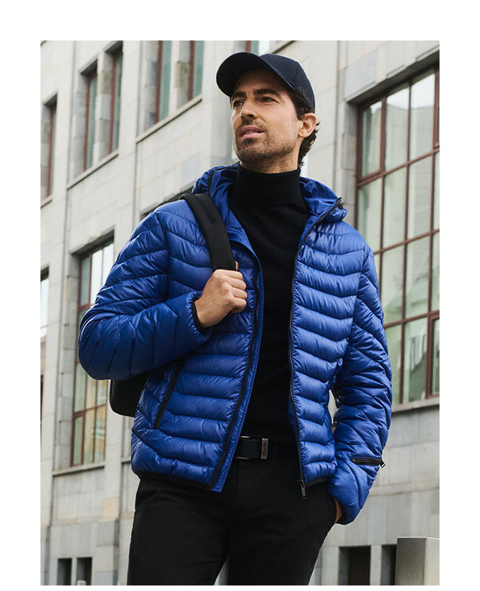 Kurtka męska w kolorze niebieskim